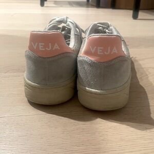 Suede Veja Sneakers Size 39 (US 9)